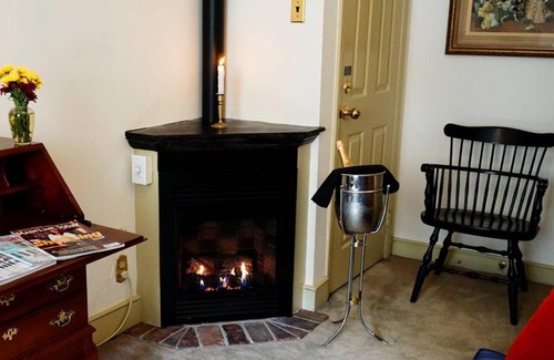 Malvern Bed & Breakfast | General Warren