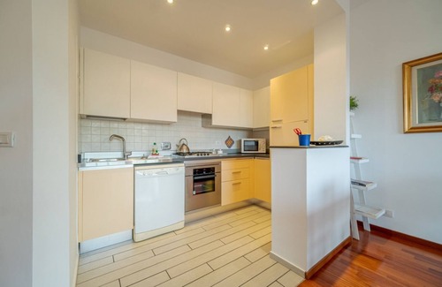 Albaro Apartment | Genoa Sturla Comfortable Apt with Parking