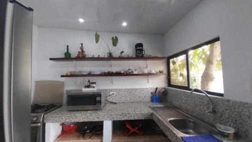 Puerto Ayora House | Genovesa Family home