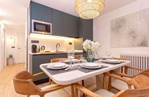 Centro - Sagrario Apartment | Genteel Home Alhóndiga II Granada