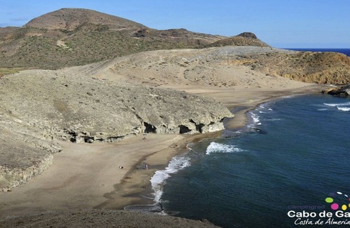 Pujaire House | geode 2