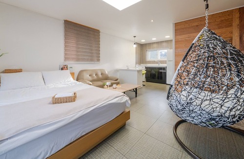 Geoje House | Geoje Beachwhite Pension