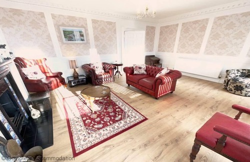 Gosport Apartment | Georgian Apartment - 2 double bedrooms sleeping 4