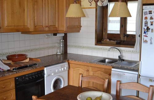 Ger Apartment | GeR lll - 6 PaX - Three Bedroom Apartment, Sleeps 6