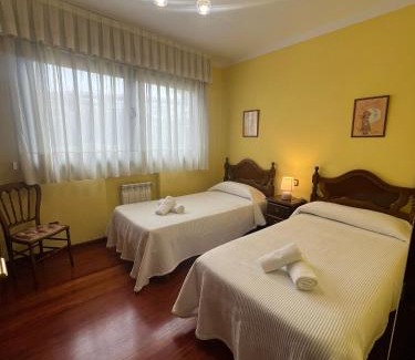 Llanes Villa | Gestiona2R- Casa grande en el centro de Llanes