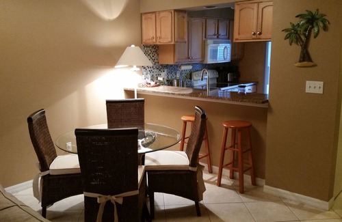 Central Naples Condo | Get a slice of paradise for next season! Beach themed condo ready for you!