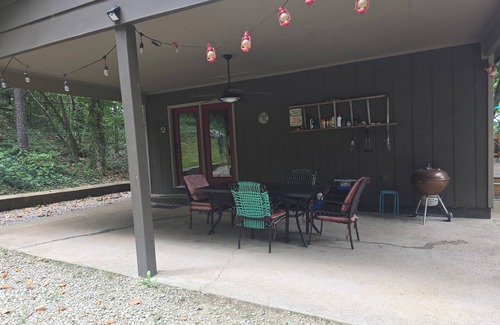 Cuba Cabin | Get Back to Nature at Three Pine Cabin