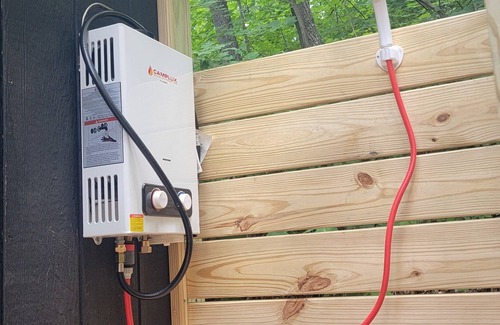 Swannanoa Cabin | Get back to nature! Unique cabin in the mountains 15 minutes from Asheville N.C.