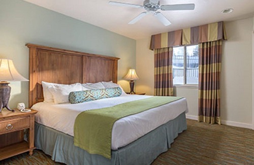Round Hill Village Resort | Get reacquainted with life!