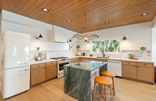 Hollywood Heights House | Get Wow'd! Stellar Views Remodeled Modern Home Hollywood Hills