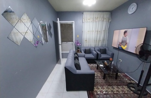 Balanga Apartment | Getaway Staycation With Clean Bathroom and Netflix to Chill