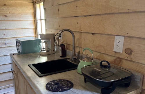 Williamstown Cabin | Gggs cabin, enjoy your time in the woods by the salmon river in Williamstown NY