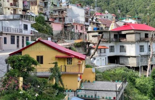 Dalhousie Bed & Breakfast | Ghai Niwas B&B