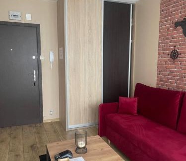 Bialystok Apartment | Giallo-Rosso