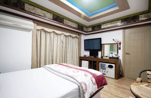 Gimcheon Hotel | Gimcheon One