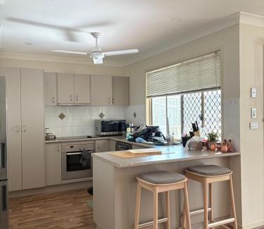 Redbank Plains House | Giri House