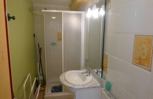 Puy-l'Eveque Apartment | Gite 2-4 Pers Avec Piscine Dans le LOT