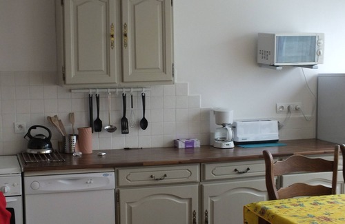 Saint-Justin Cottage | Gite 4 is a 3 bedroom Gite set in a pretty garden with a shared Swimming Pool