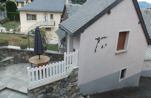 Soulom House | Gite apartment 2 people located between cauterets luz gavarnie ideal spa treatment