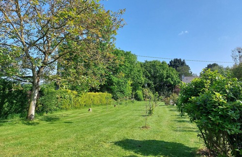 Plourhan House | Gîte between sea and countryside