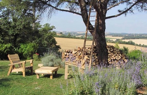 Montgaillard-Lauragais House | Gite Bois & Cailloux
