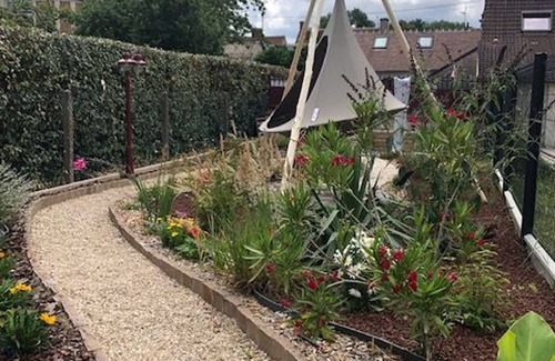 Checy Cottage | Gite Chécy, 3 bedrooms, 6 persons
