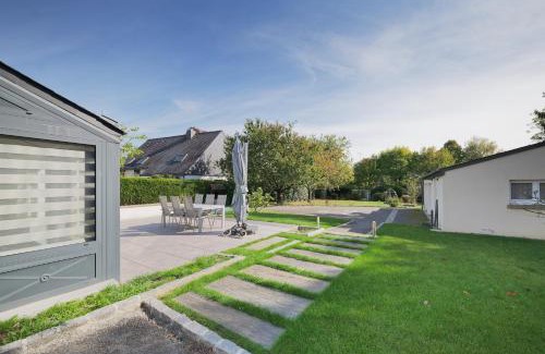 Chateaugiron House | Gite Cours Péan