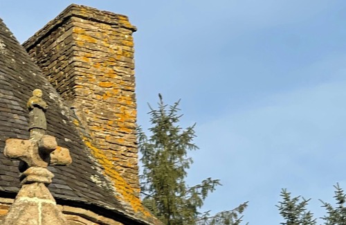 Plougonven House | Gite D'un Manoir du 15ème Avec Piscine Chauffée, Hammam, Jacuzzi et Grand Parc