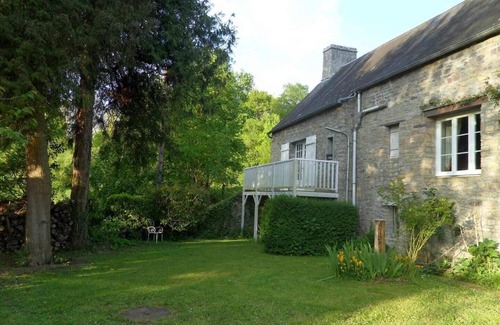 Clecy House | Gite de la petite suisse "BAMBOU"