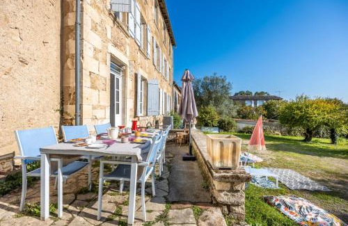 Champdeniers House | Gite Du Val D'egray