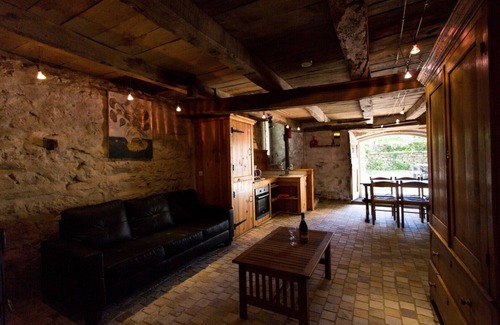 Hautefage House | Gite E'Table vallé de la Dordogne Charlannes