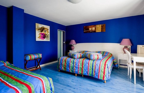 Vitry-le-Francois Cottage | Gîte-Ensuite with Bath-Primevere