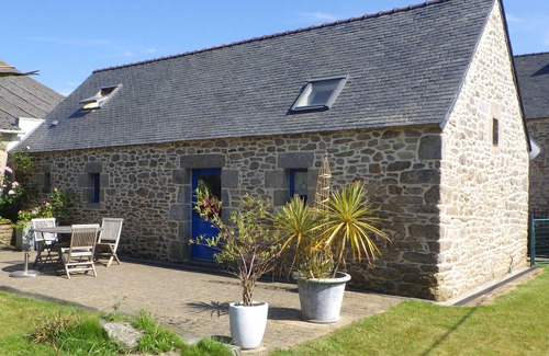 Guisseny House | GITE in exposed stones at 1km5 sea