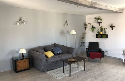 Bergicourt Cottage | Gîte in the heart of a valley with terrace 20 minutes from Amiens