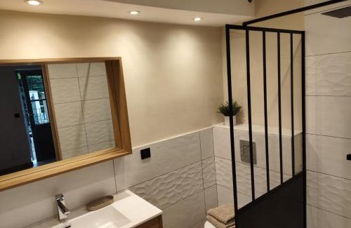 Miniac-sous-Becherel House | Gite L'Etang