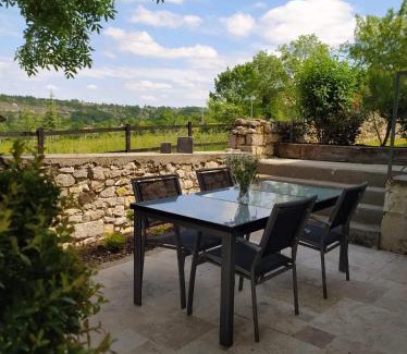 Le Boulve Apartment | GITE LA ROCHE