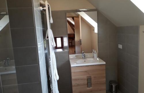 Nonards House | Gite La Uhlane