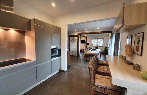 Hockai House | Gite le Ravel