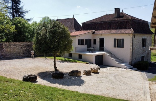Tour-de-Faure House | Gite Le Roucayral, superb view of ST CIRQ LAPOPIE. 2 air-conditioned bedrooms.