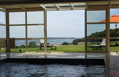 Ploubazlanec House | GITE LES AQUARELLES 1 BLEU - sea view heated indoor pool all year round