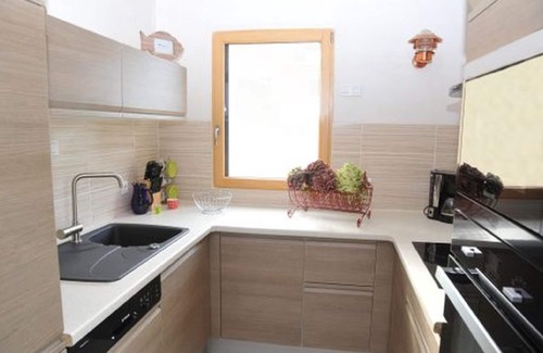 Ploubazlanec Apartment | GITE LES AQUARELLES 2 VERTE - sea view heated indoor pool all year round