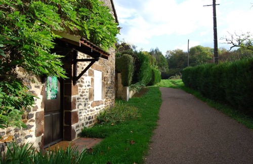 Diges House | Gite les Glycines