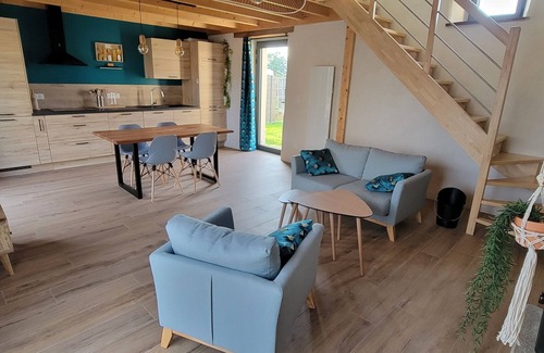 Kernilis House | Gîte "Les Glycines" is located in Kernilis, in the heart of the Léon region.