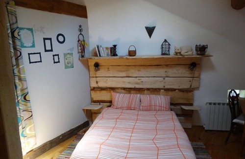 Cliousclat House | Gîte Lou Cliou : old house in the countryside with private courtyard