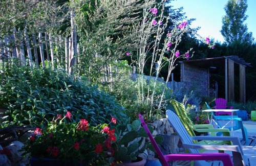 Cliousclat House | Gîte Lou Cliou : old house in the countryside with private courtyard