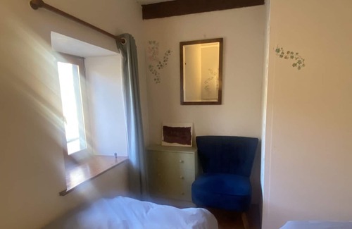 Aleu Cottage | Gite Loutre - charming riverside cottage, tranquil and dog-friendly