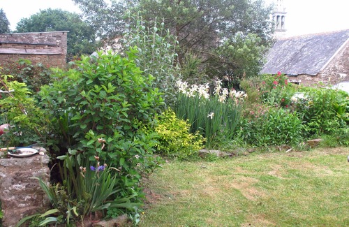 Rosporden House | Gite Mell, Family home between land and sea: garden, nature and tranquility
