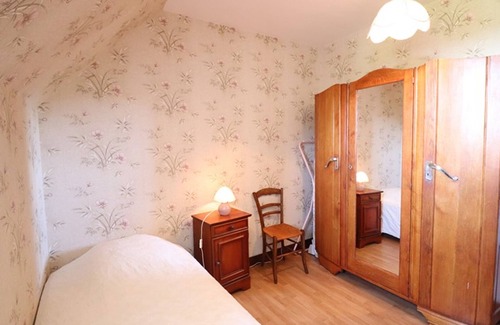 Saint-Etienne-de-Chomeil Cottage | Gite Saint-Étienne-de-Chomeil, 4 bedrooms, 6 persons
