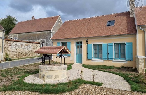 Theuville Cottage | Gite Theuville, 2 bedrooms, 4 persons
