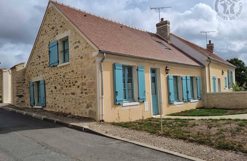 Theuville Cottage | Gite Theuville, 2 bedrooms, 4 persons